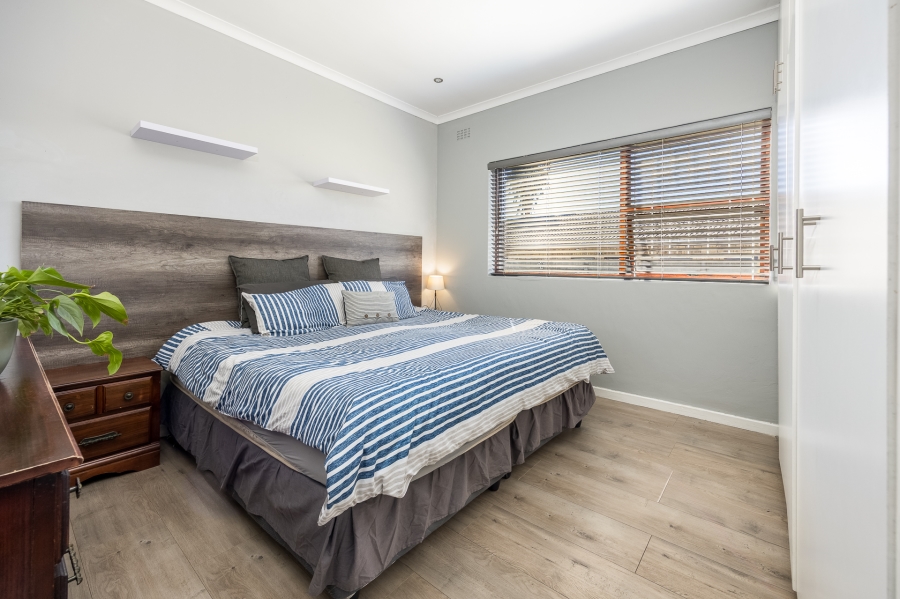 4 Bedroom Property for Sale in Rouxville Western Cape